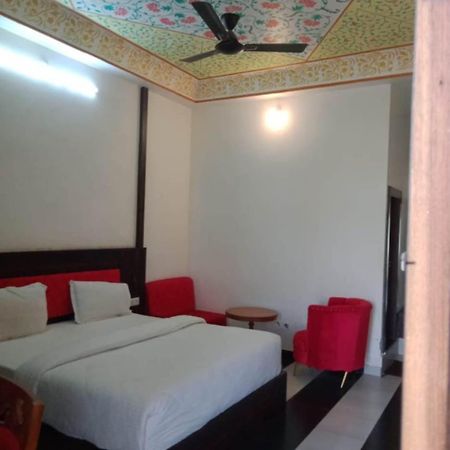 Dhanwa Resort, A Unit Of Satkar Hotel And Resorts Kota  Exteriör bild